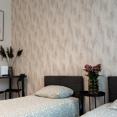 Апарт-готель Adler